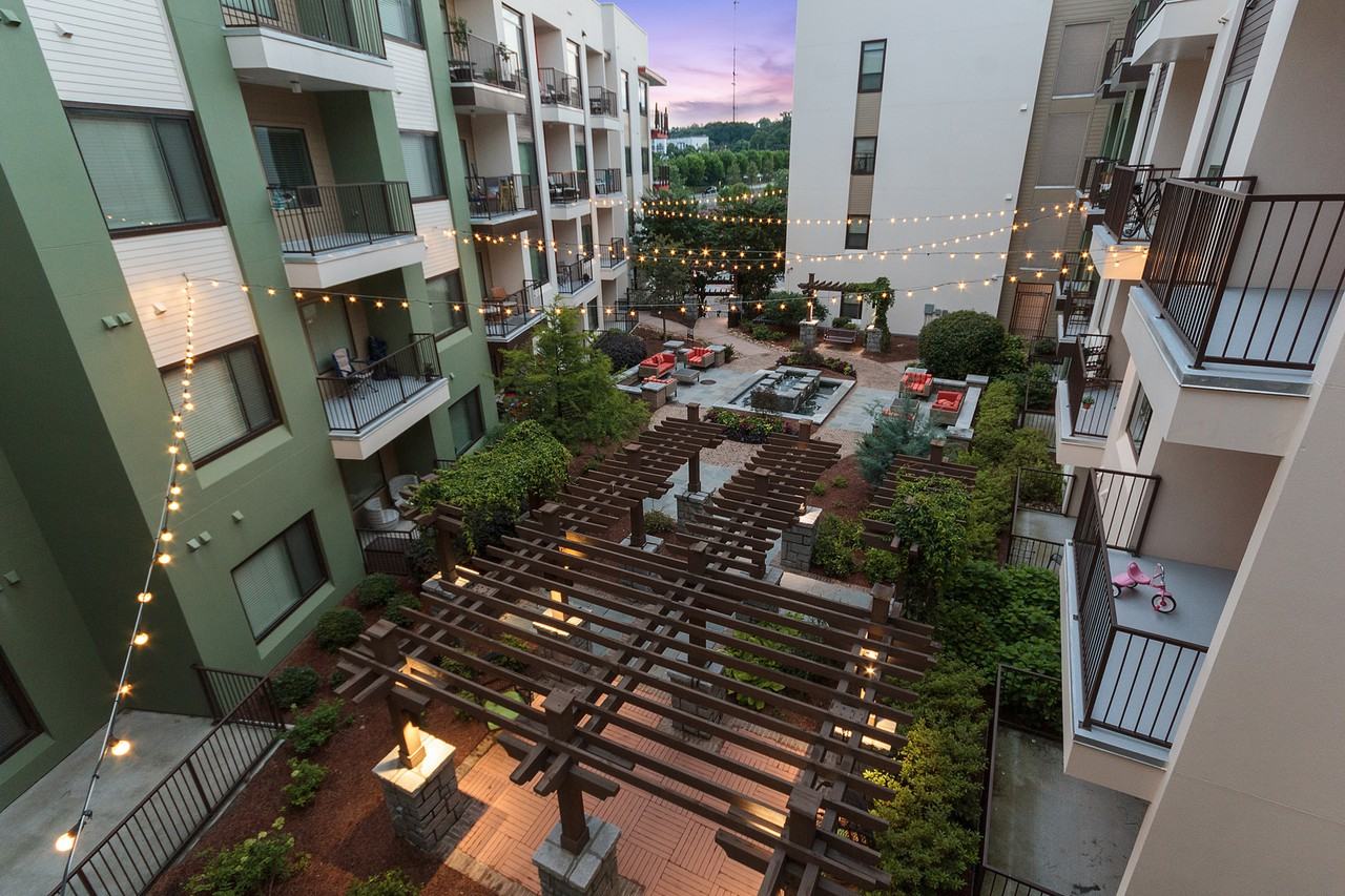 AMLI Ponce Park - Photo 5 of 48