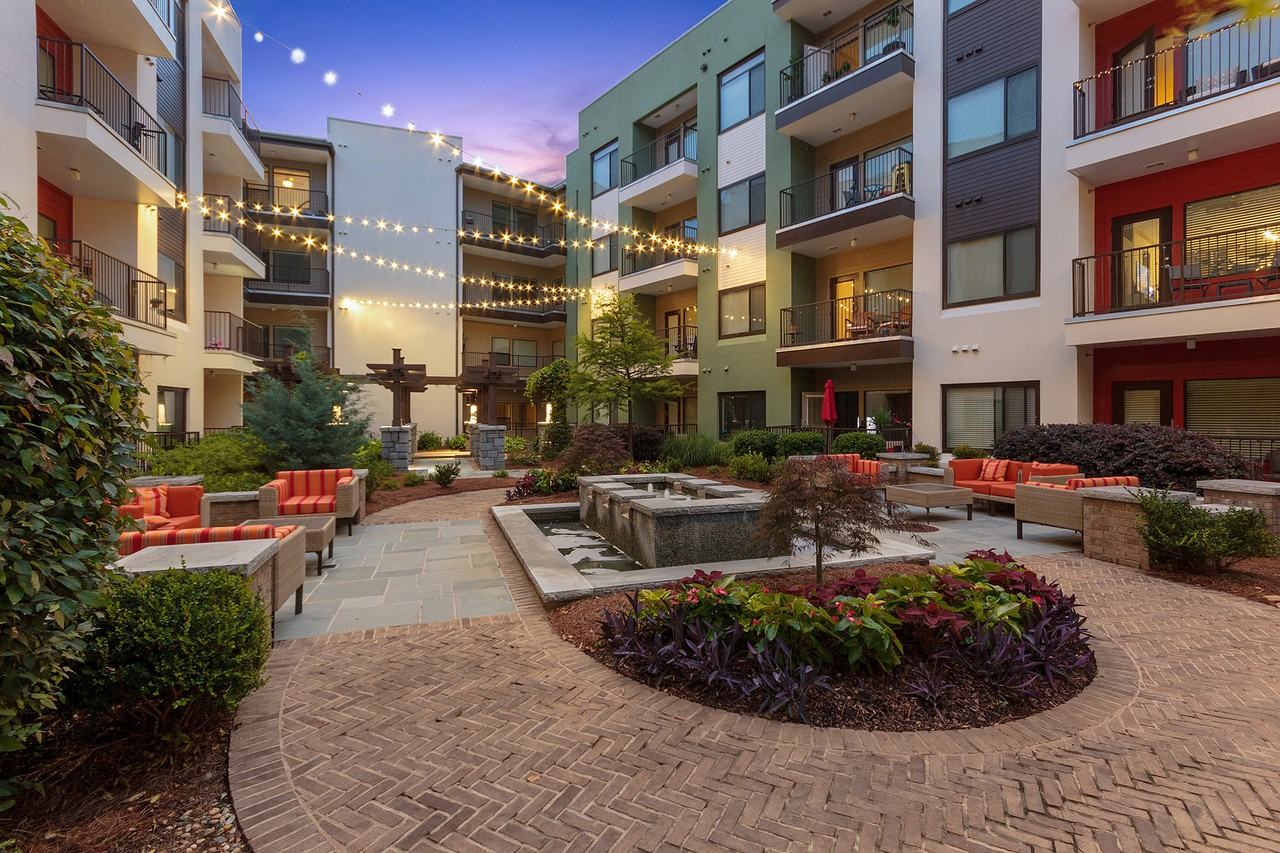 AMLI Ponce Park - Photo 6 of 48