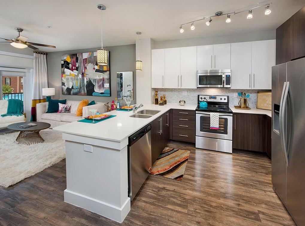 AMLI Piedmont Heights - Photo 7 of 42