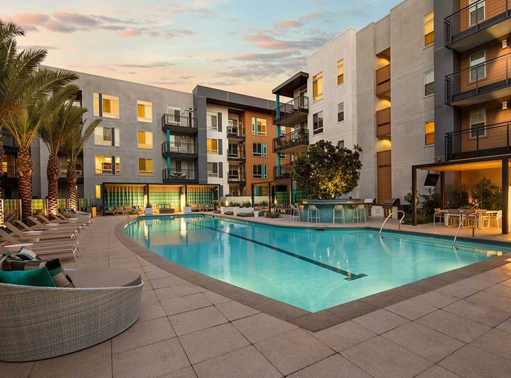 AMLI Uptown Orange - Photo 4 of 50