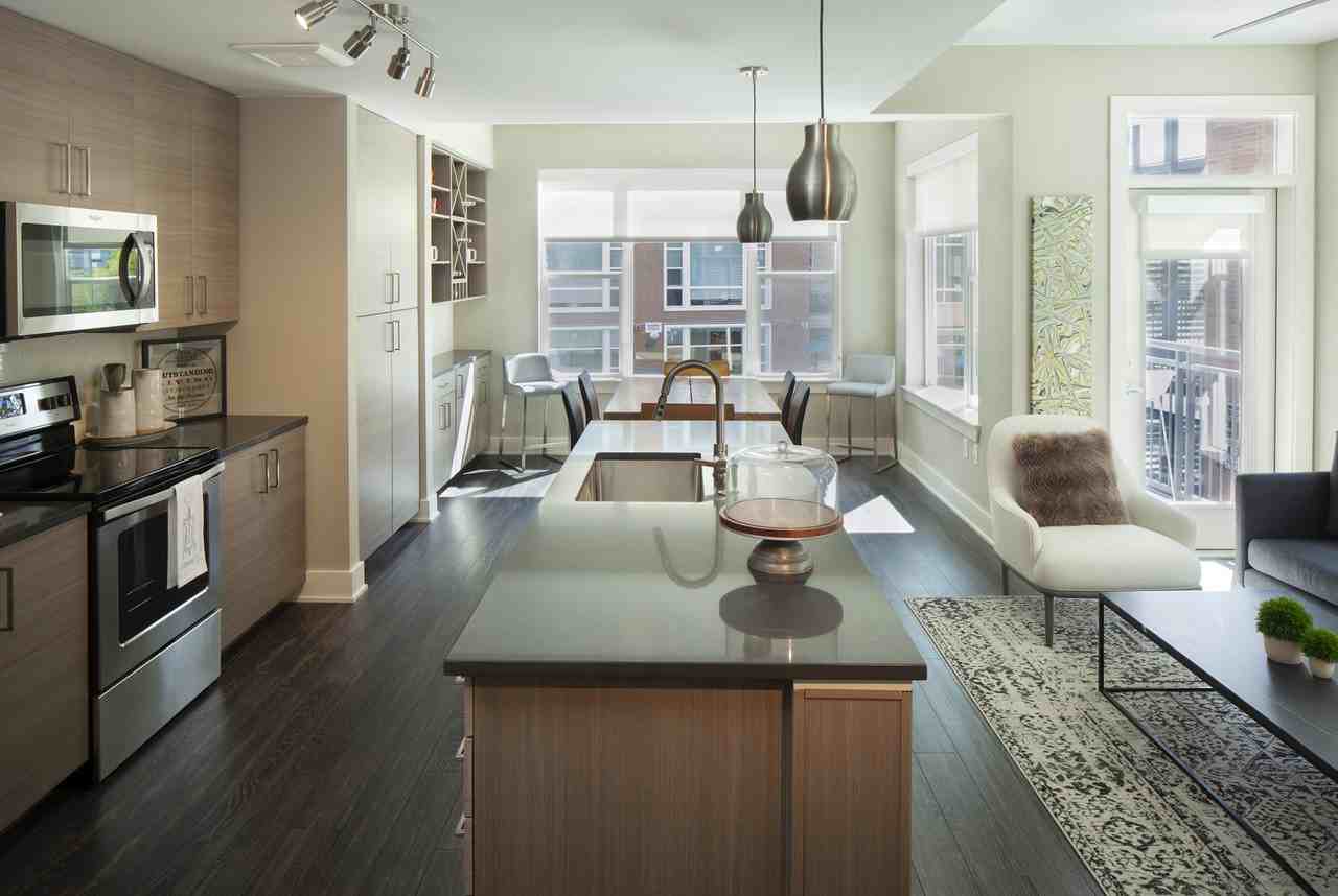 AMLI Riverfront Green - Photo 2 of 50