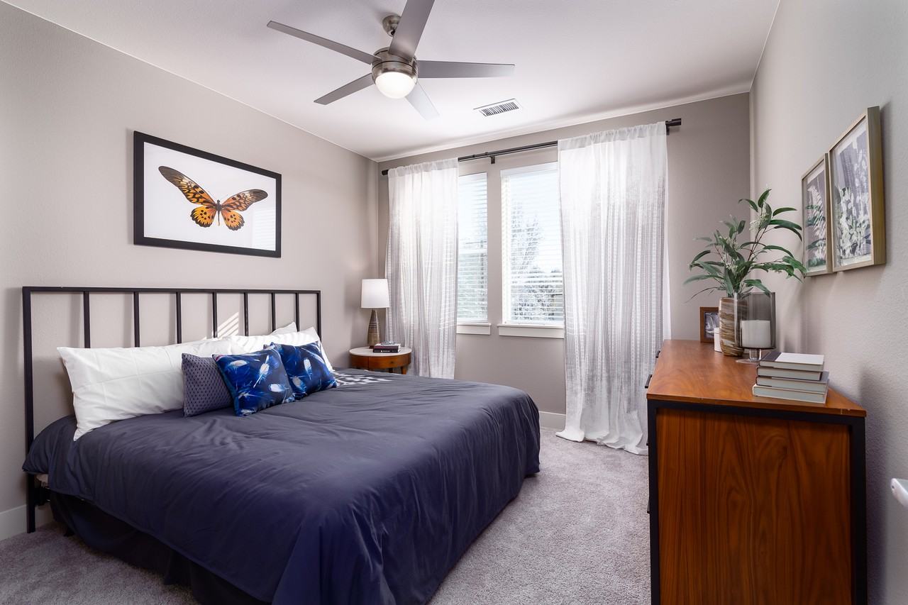 AMLI Littleton Village - Photo 6 of 50