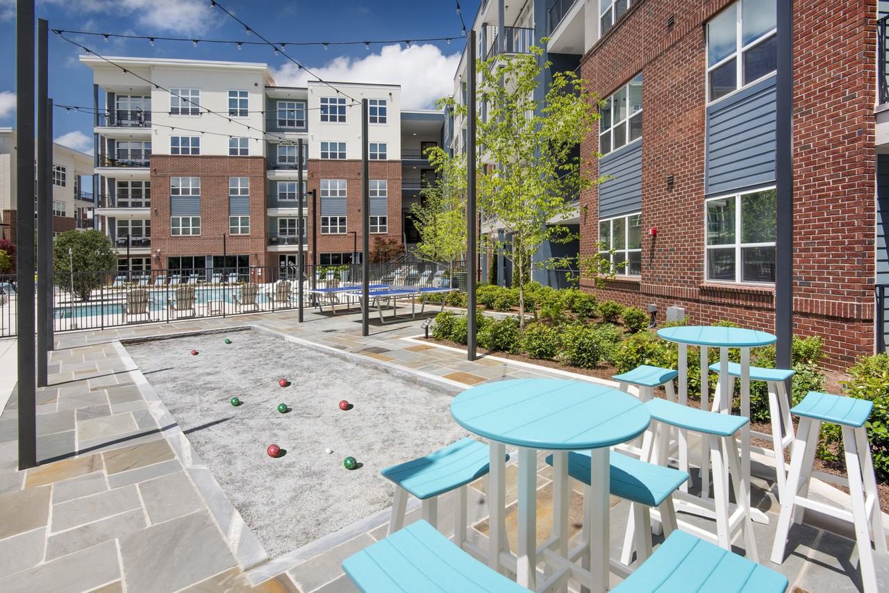 AMLI Decatur - Photo 7 of 50