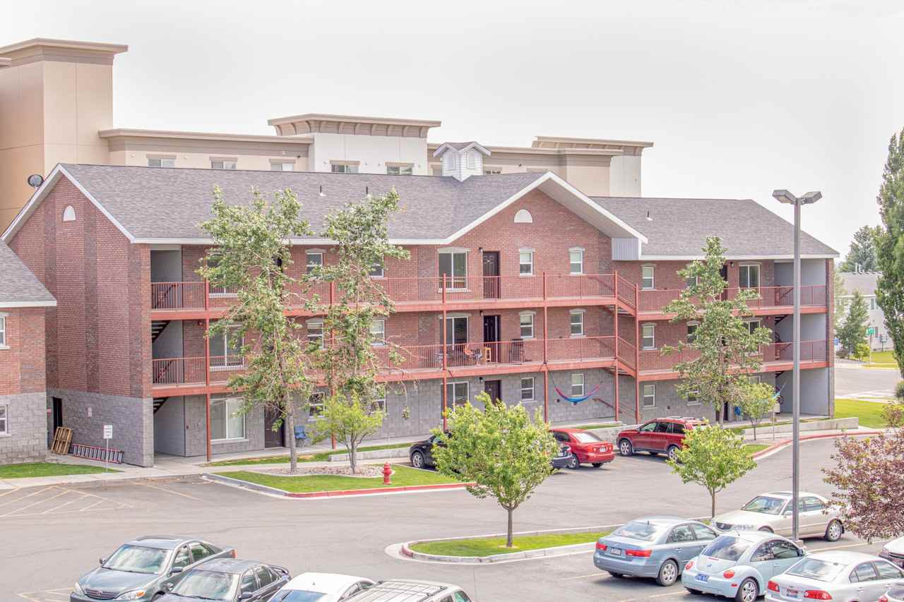 Nauvoo House - Photo 2 of 28