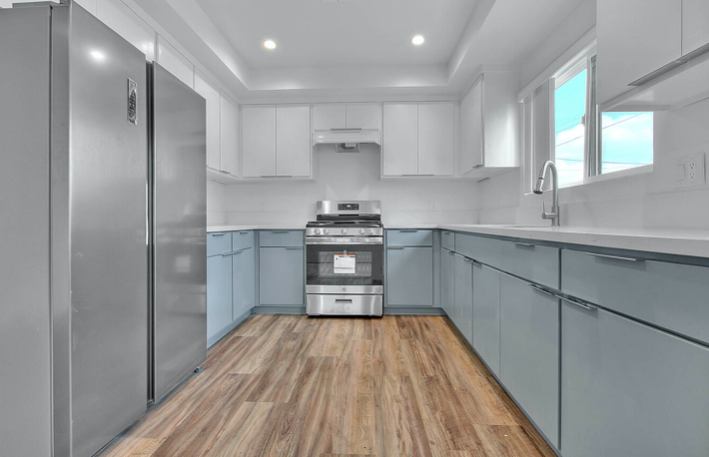 9513 Baring Cross St - Photo 2 of 11