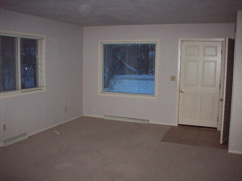 953 W Devonshire Rd - Photo 2 of 4