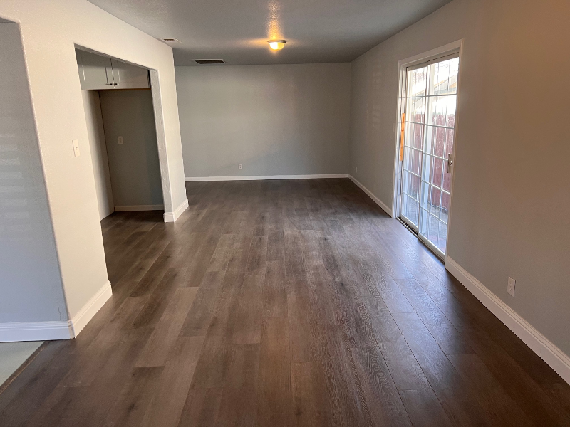 642 A St - Photo 4 of 14