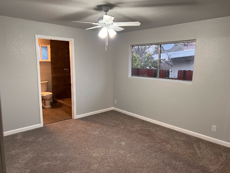 642 A St - Photo 5 of 14