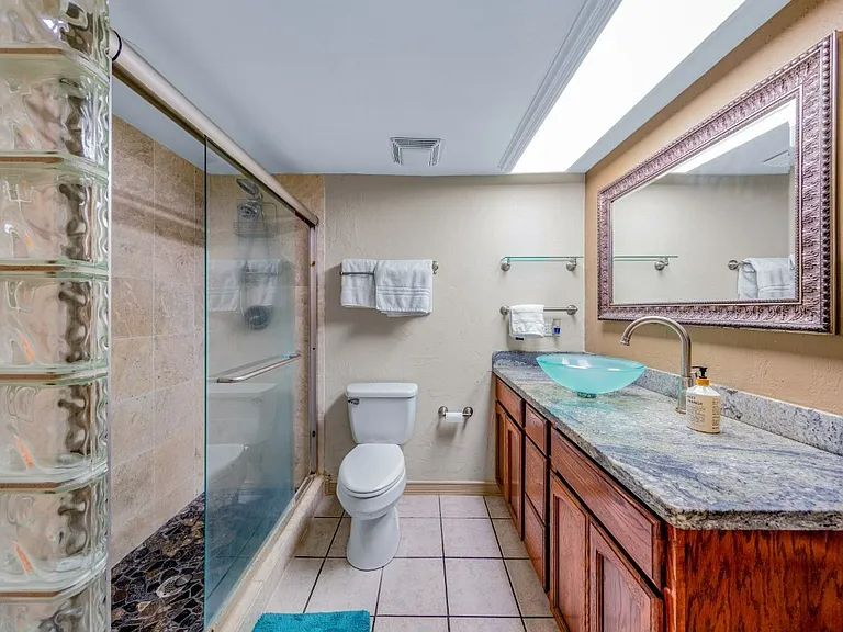 75-5681 Kuakini Hwy #120 - Photo 3 of 8