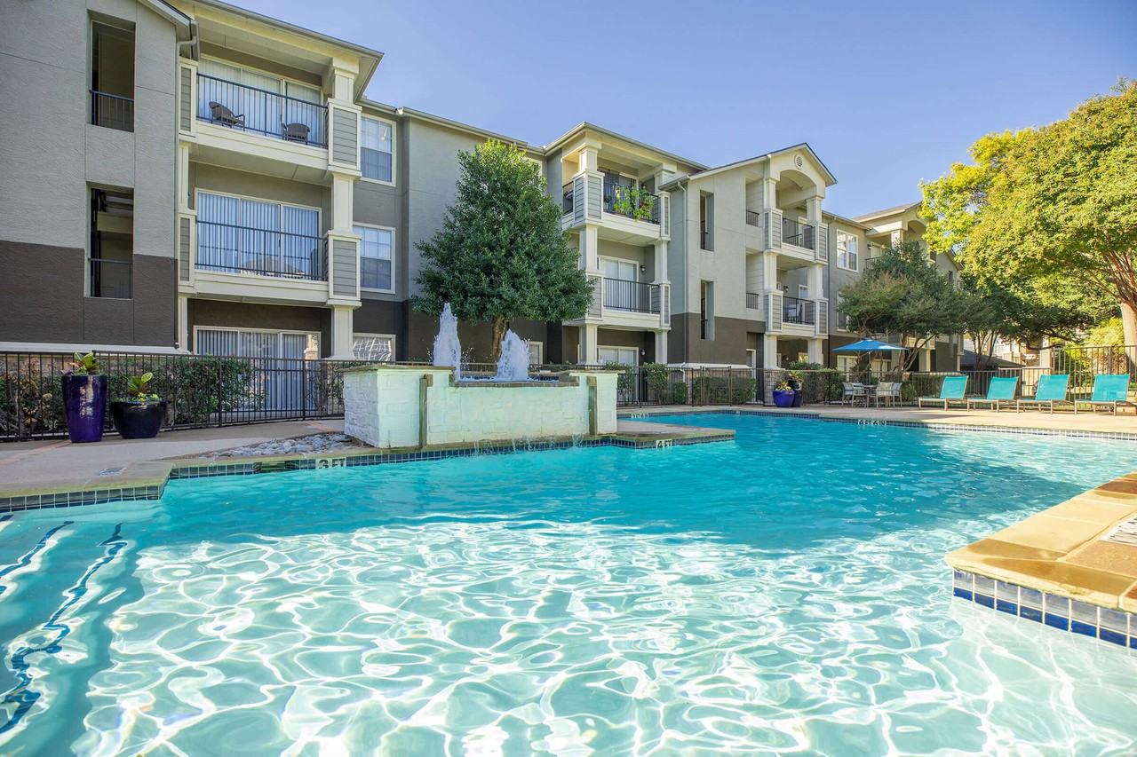 Stone Ridge - Photo 3 of 46