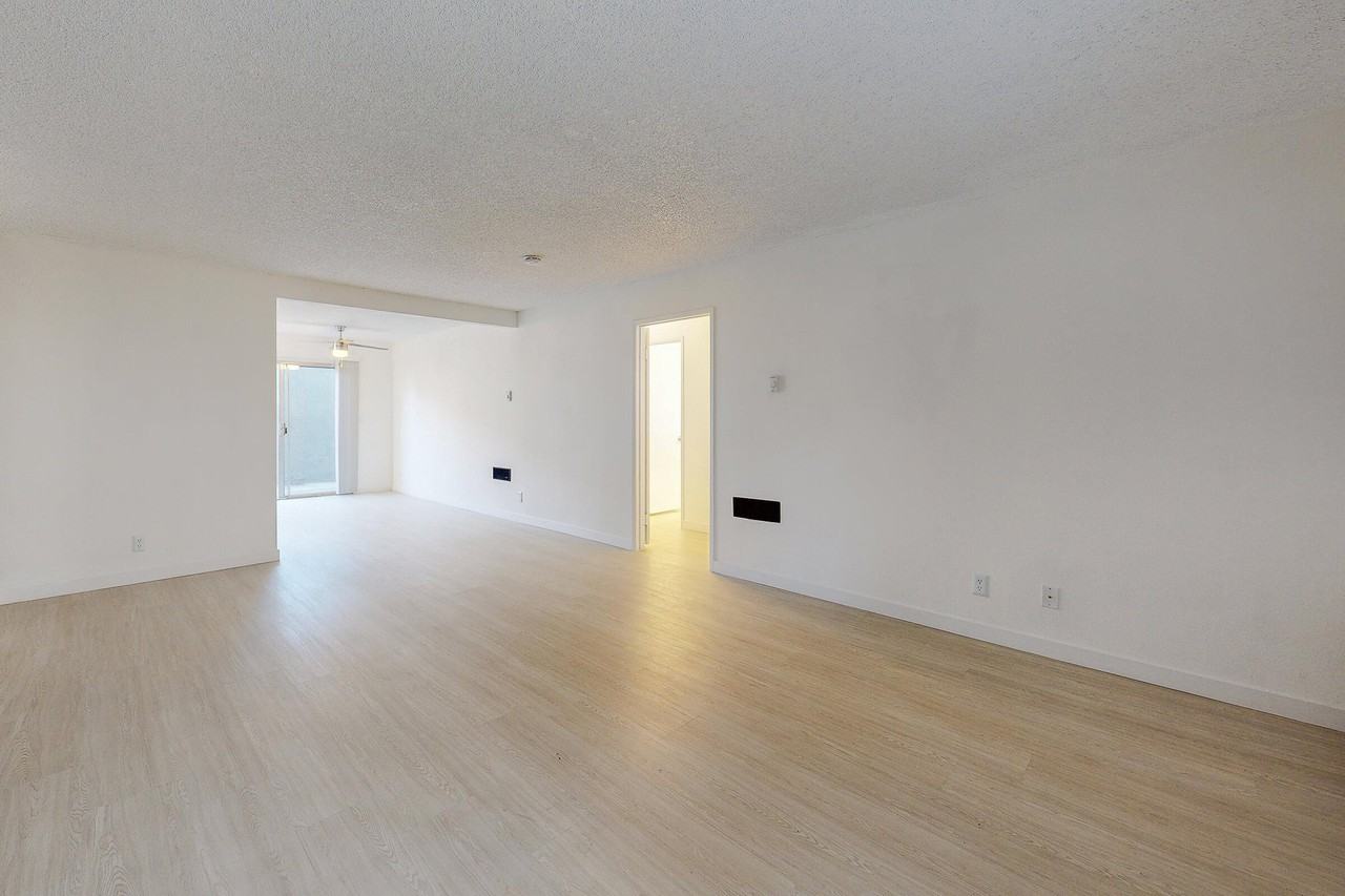 Saddleback Ranch Apartments - Photo 5 of 50