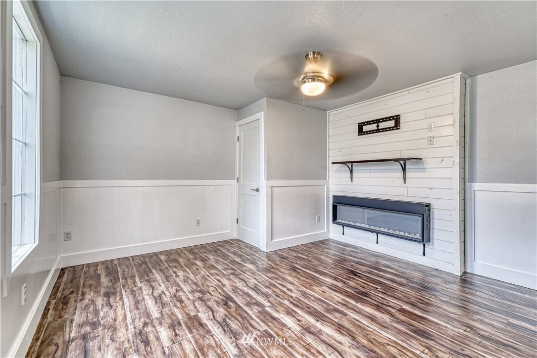 1016 S 37th St #1 - Photo 6 of 17