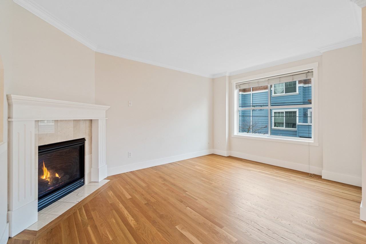 1317 N 88th St #1 - Photo 3 of 21