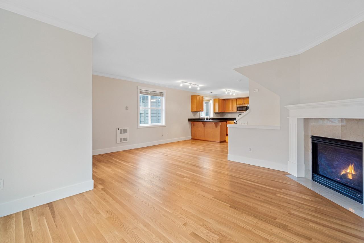 1317 N 88th St #1 - Photo 5 of 21