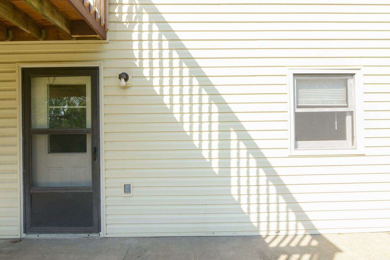 3131 Moreau View Dr #C - Photo 3 of 14