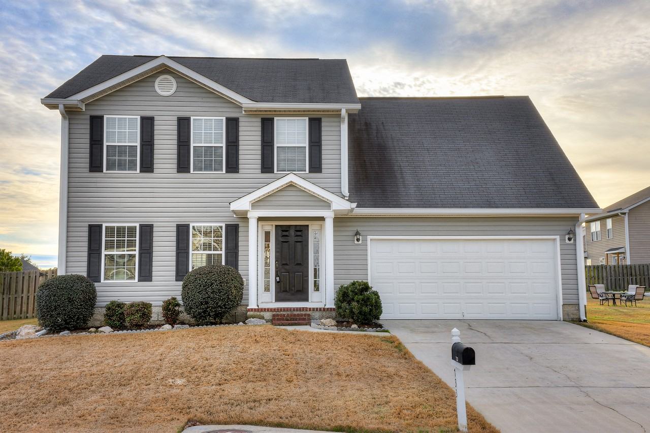 733 Keyes Dr #1 - Photo 2 of 25