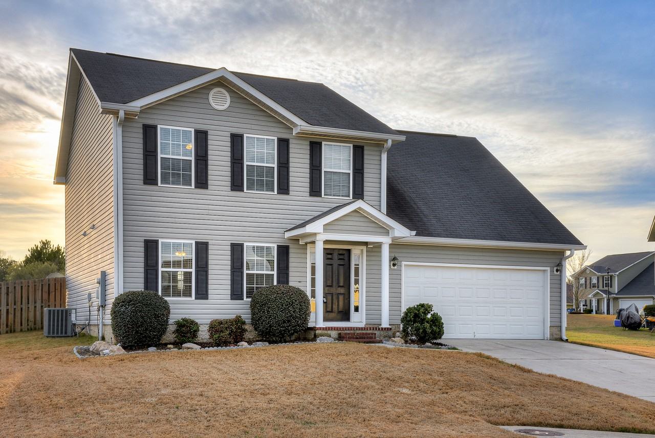 733 Keyes Dr #1 - Photo 3 of 25