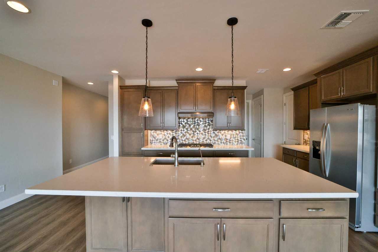 7037 N Robin Nest Ct #1 - Photo 2 of 42