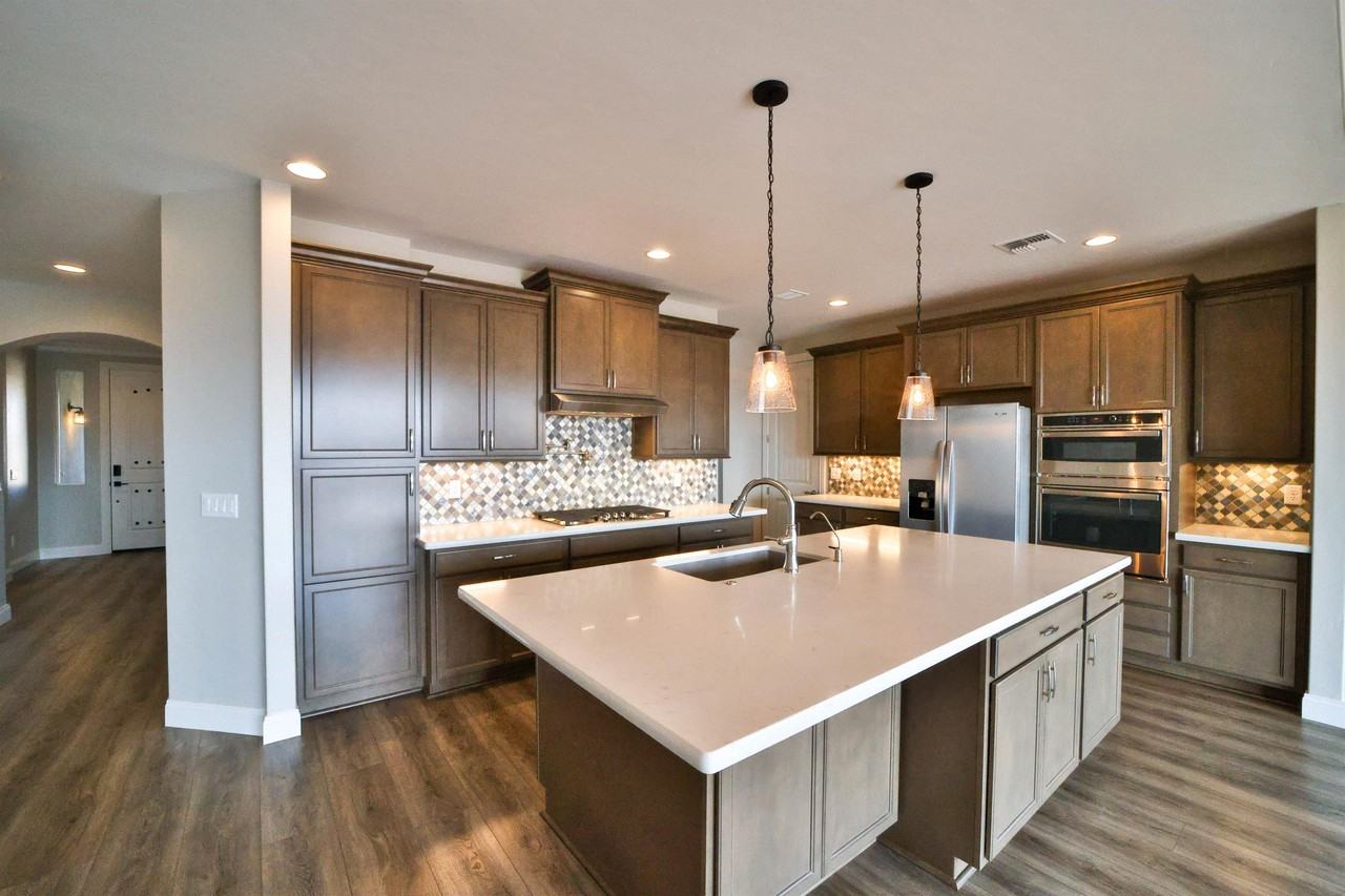 7037 N Robin Nest Ct #1 - Photo 4 of 42