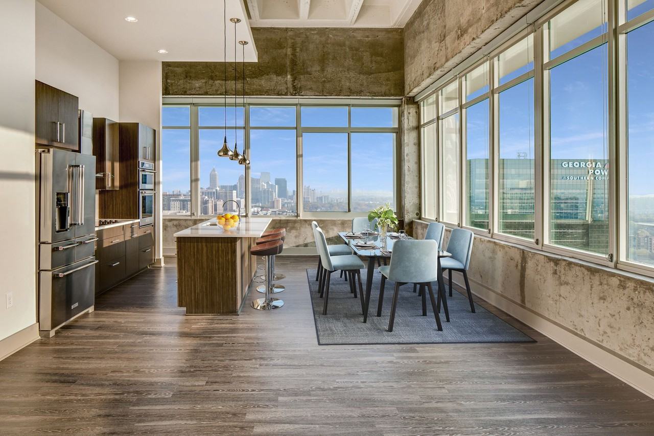 Altitude - Photo 2 of 45