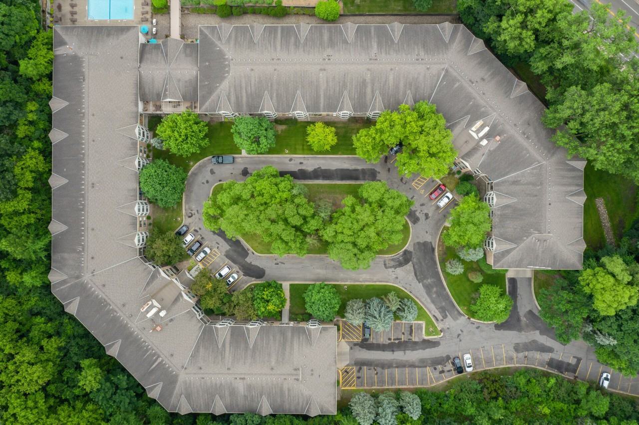 Vernon Oaks Apartments - Photo 3 of 50