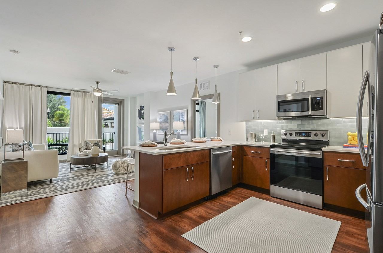 Cortland Westshore - Photo 3 of 50