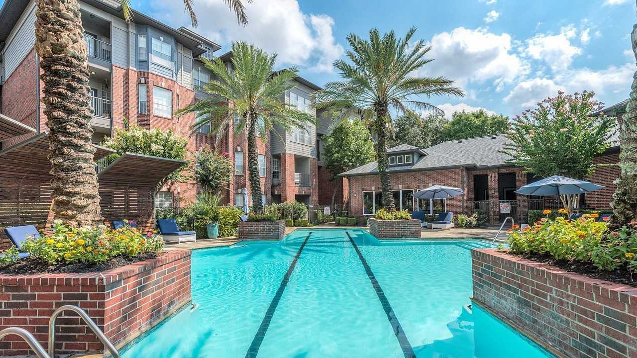 Lakeside Apartments 9550 Meyer Forest Dr, Houston, TX 77096 Zumper