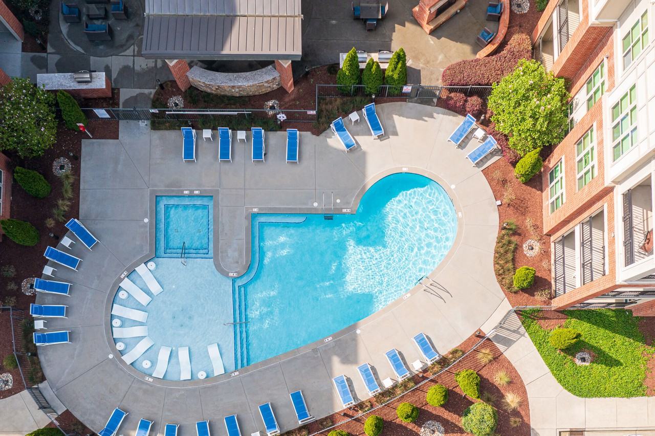 The Apartments at Palladian Place - Photo 3 of 37