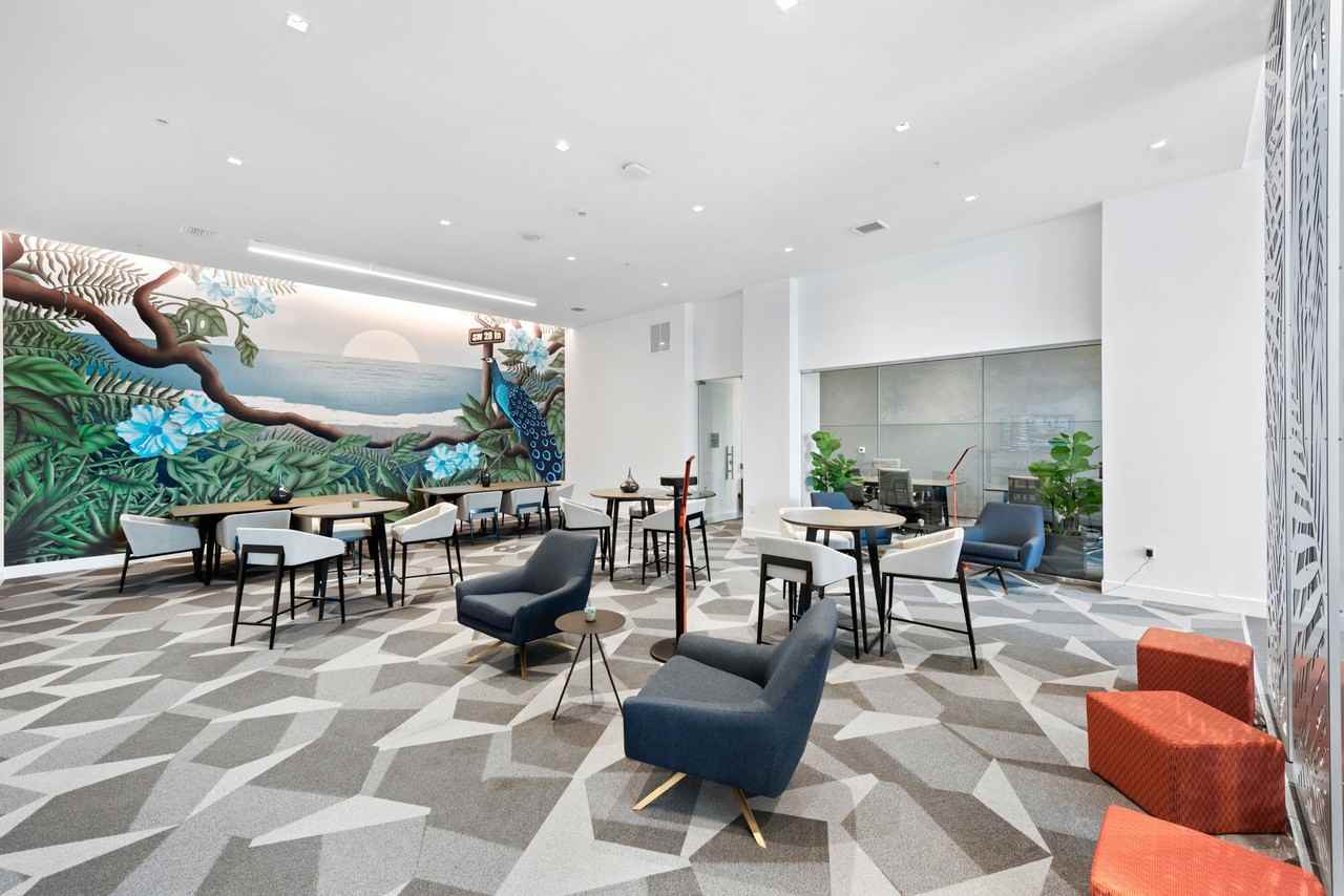 Zoi House Grove - Photo 6 of 50