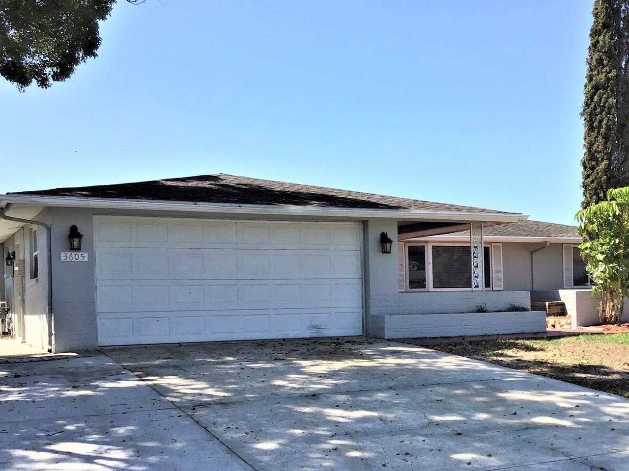 3605 Odom Dr - Photo 2 of 13