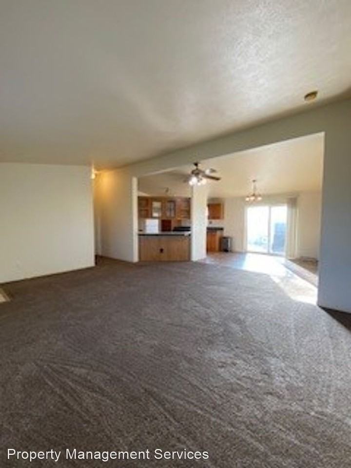 17260 County Road 40 - Photo 3 of 43