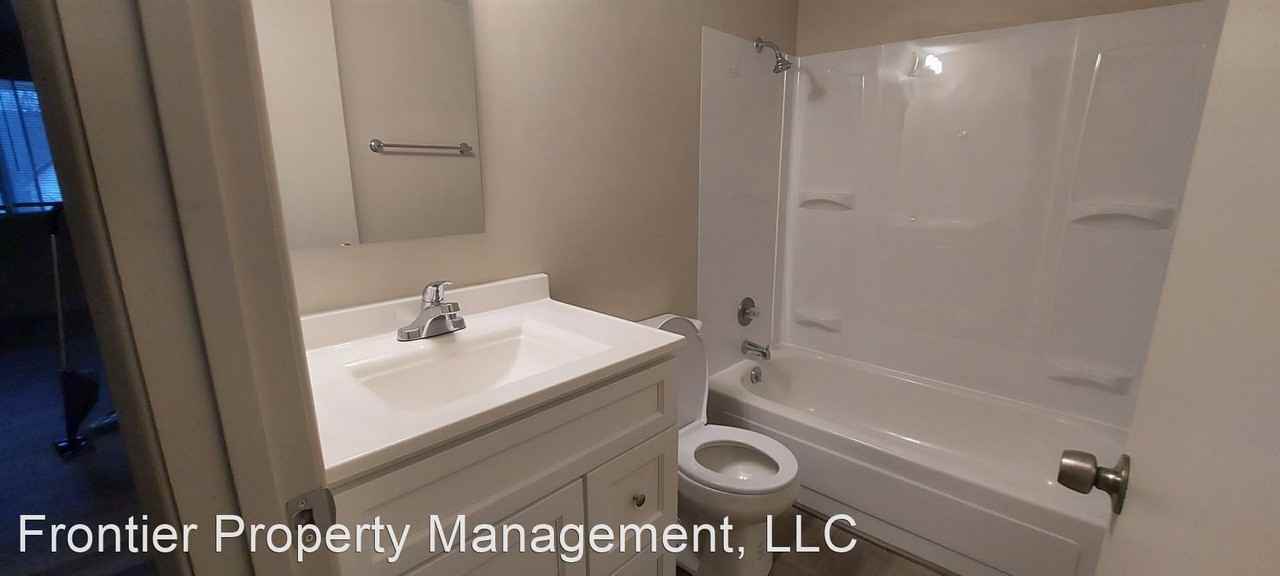 801 N Ann St. - Photo 2 of 7