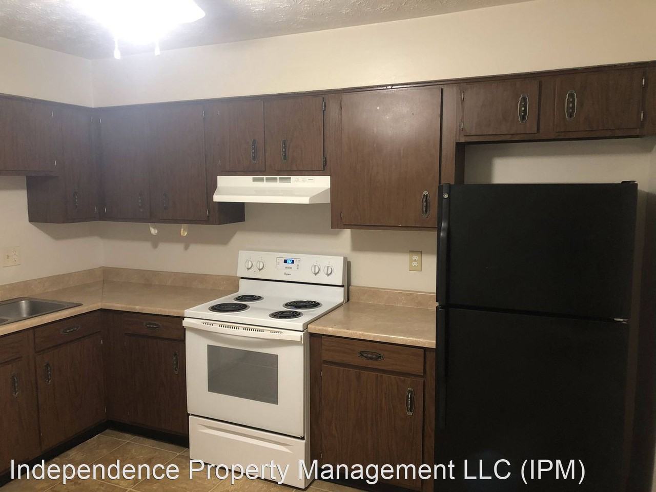 1935 E Central Avenue - Photo 3 of 12