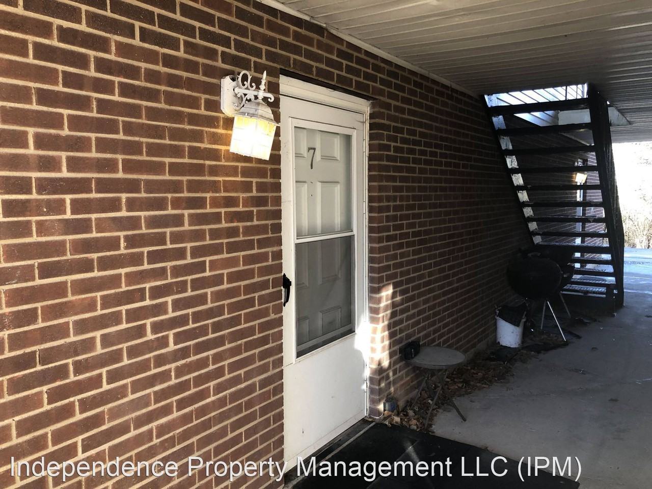 1935 E Central Avenue - Photo 2 of 12