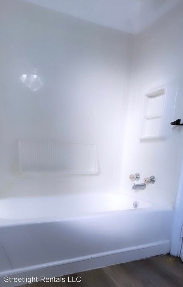 9604-9606 Marah - Photo 2 of 8