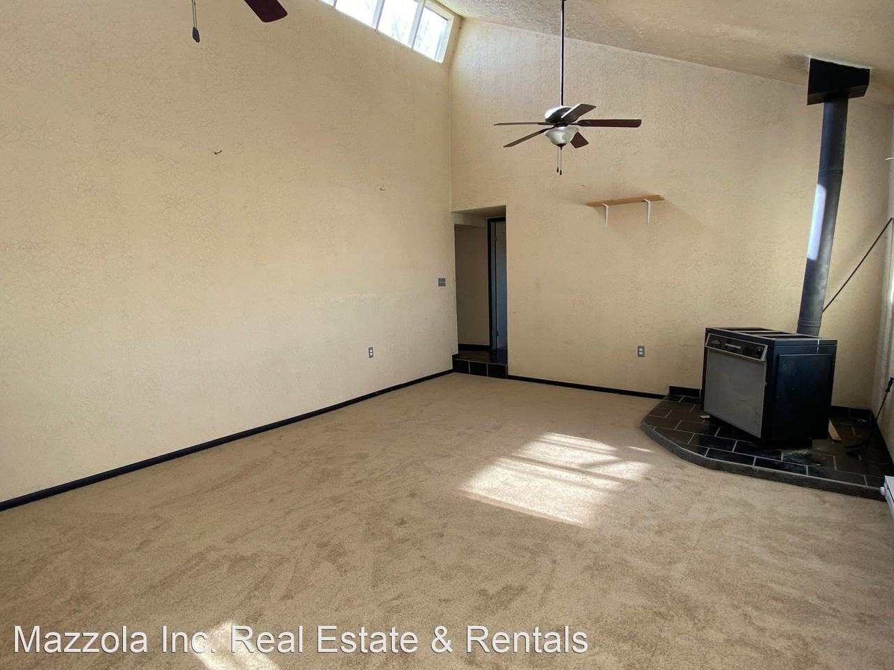 11 Longhorn Trl - Photo 2 of 21