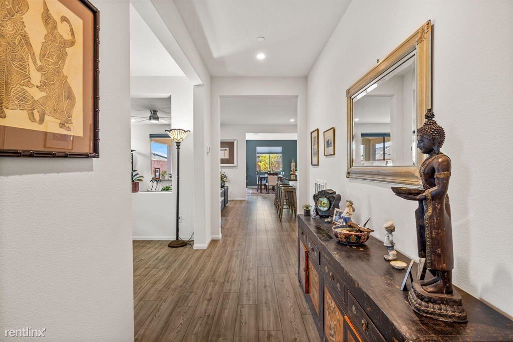 82755 Temescal Canyon Dr - Photo 3 of 9