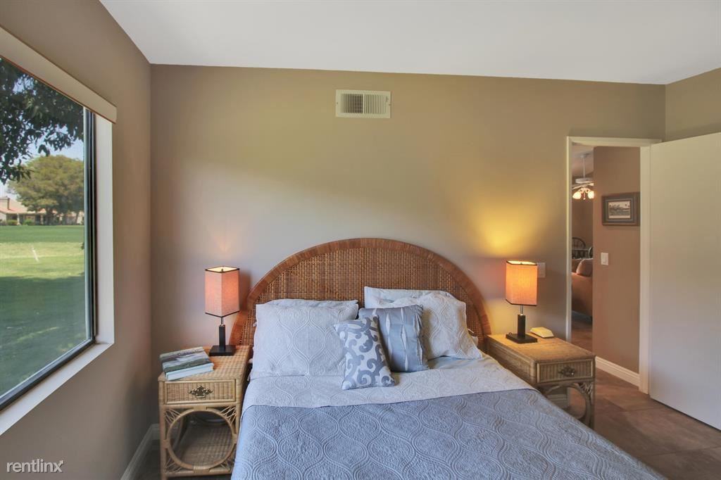 77062 Pauma Valley Way - Photo 2 of 8