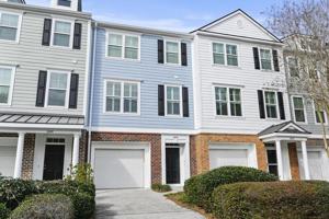 featured image of 3648 Billings St