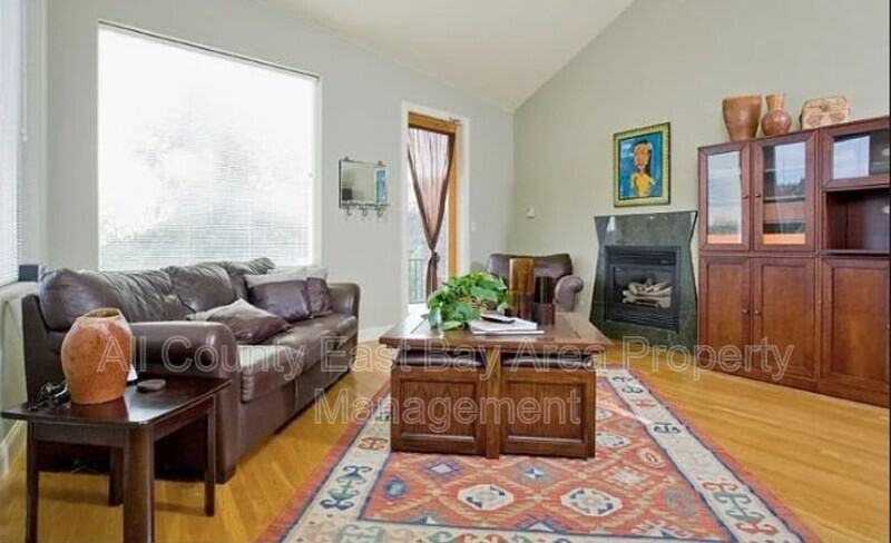 6840 Charing Cross Road - Photo 3 of 19