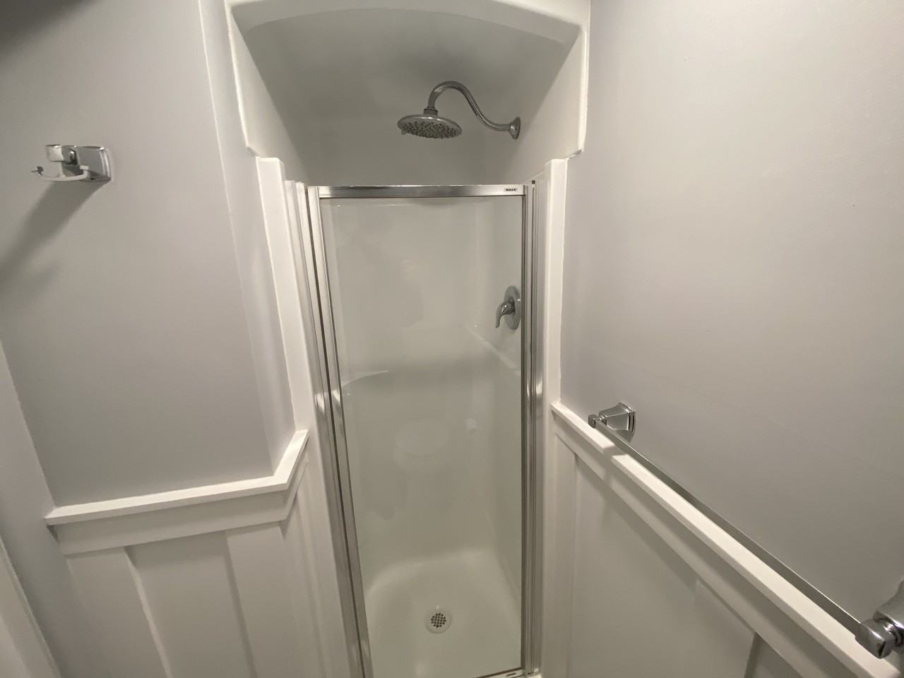 9427 83 St Nw - Photo 2 of 16