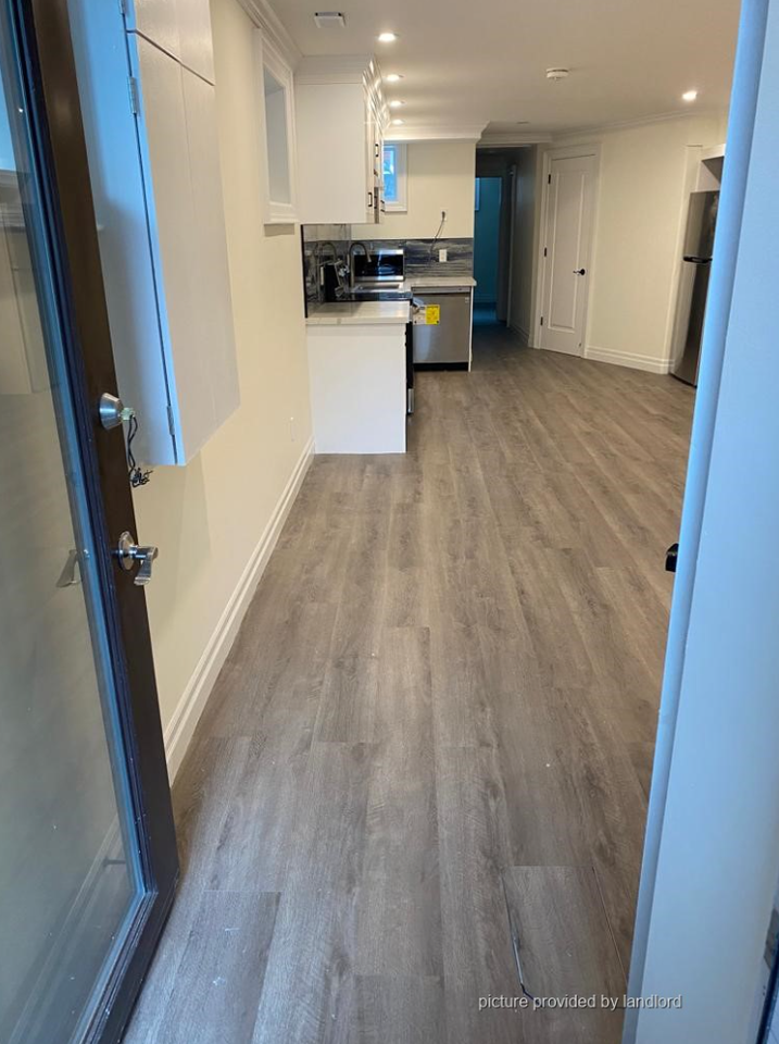 18 Beatrice St #1 - Photo 3 of 16