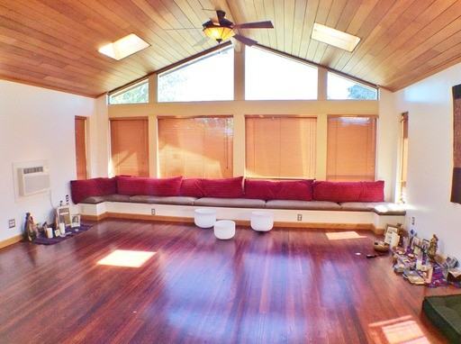 2828 S Frontenac St - Photo 3 of 22