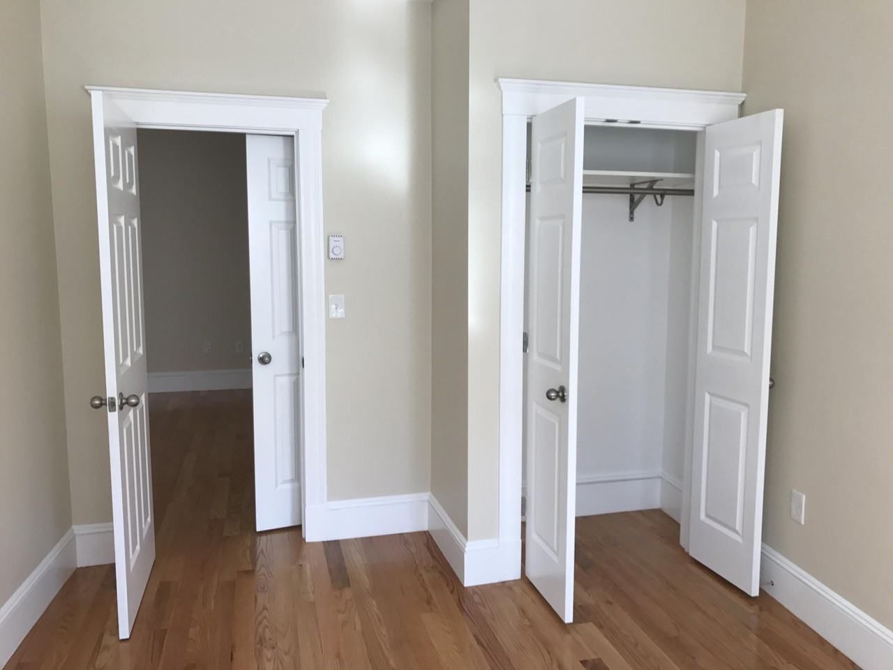 898 Huntington Ave #2 - Photo 4 of 15