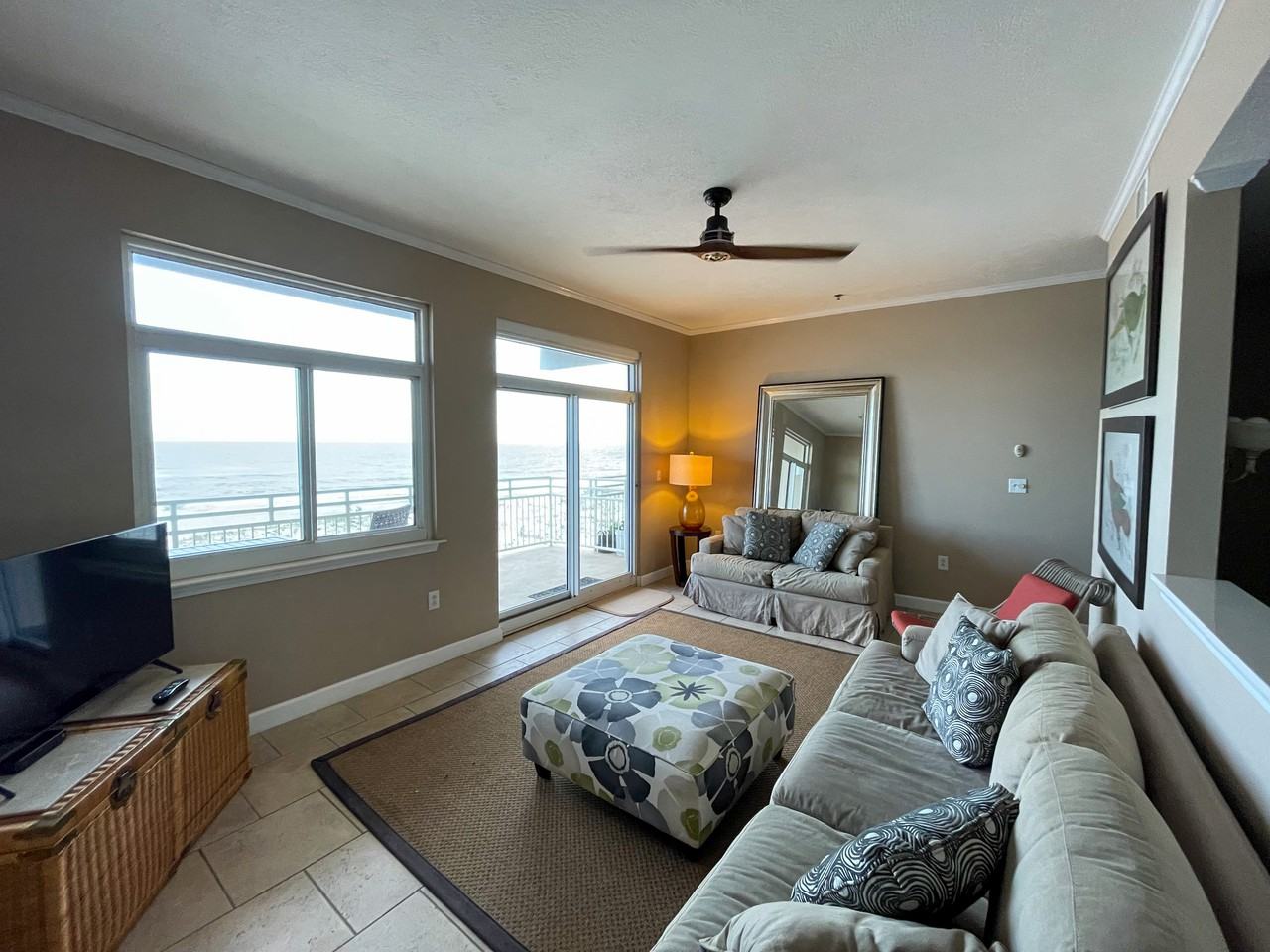 955 Fort Pickens Rd #D - Photo 2 of 13