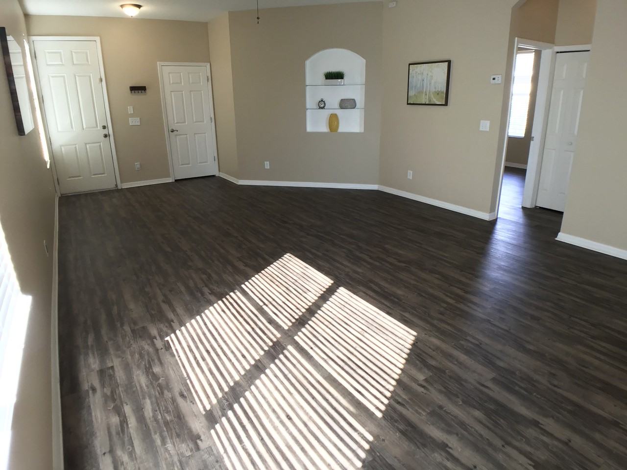 8539 Deer Chase Dr - Photo 3 of 30