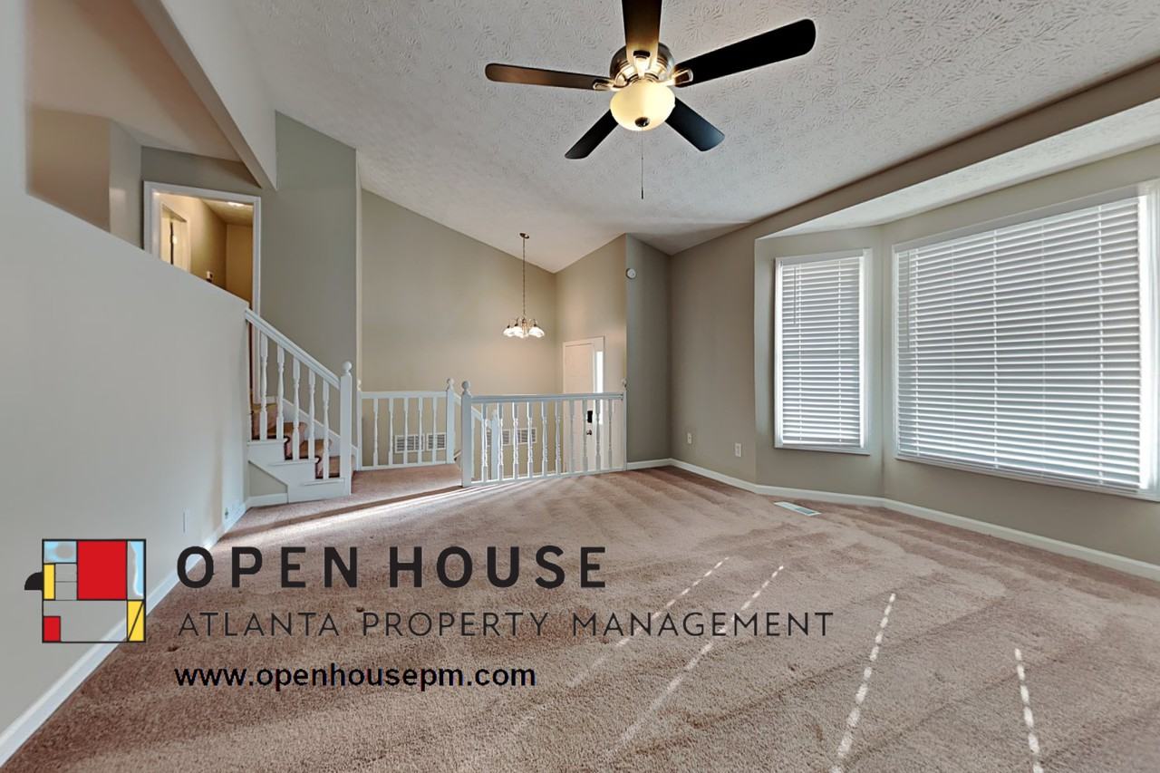 43 Applejack Dr - Photo 3 of 20