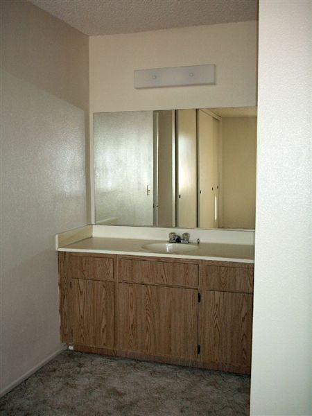 Indigo View Apartments - Photo 2 of 10