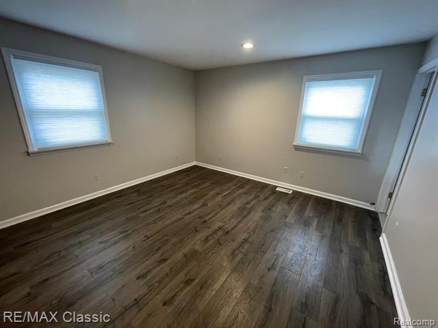 3825 Fieldview Ave - Photo 5 of 11