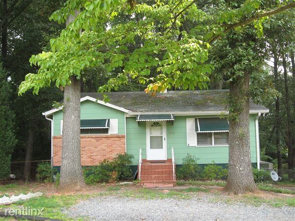 3549 S Cobb Dr - Photo 2 of 3